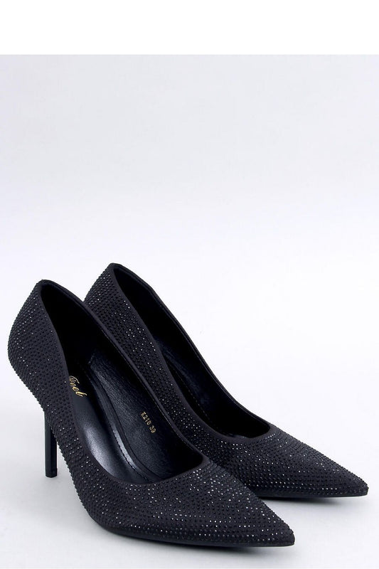 Women's shoes with a heel BLACK - Inello