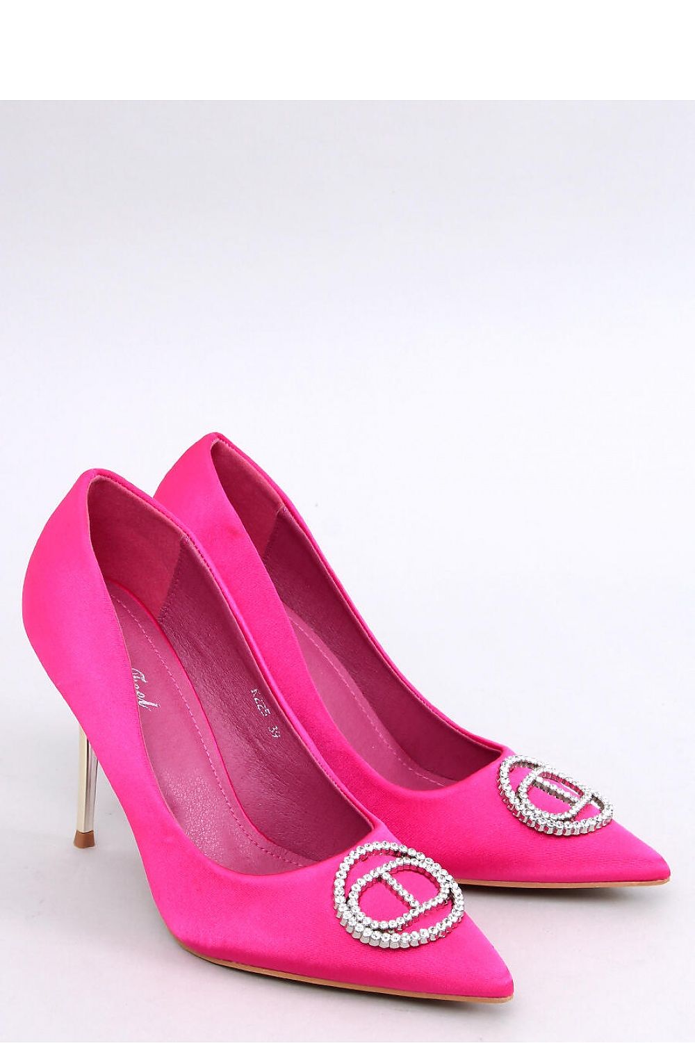 Women's shoes with a heel Inello