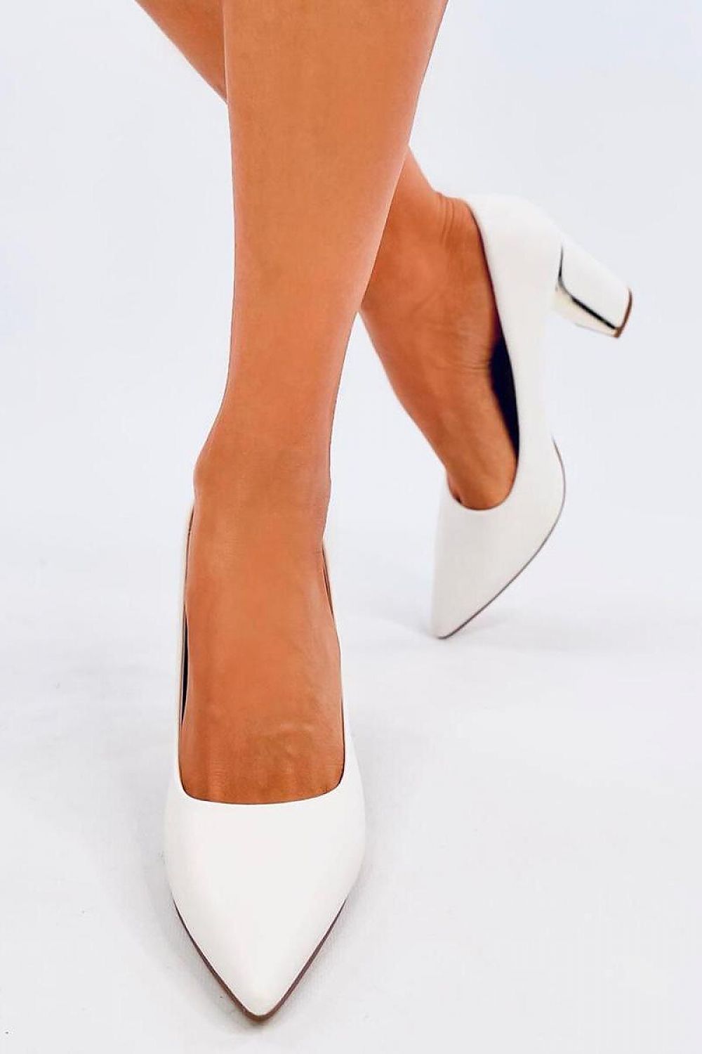 Women's stylish shoes with a heel Inello