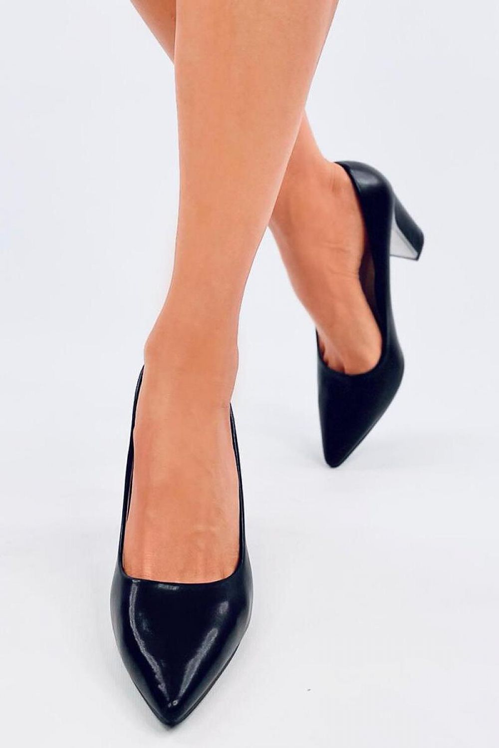 Women's stylish shoes with a heel Inello