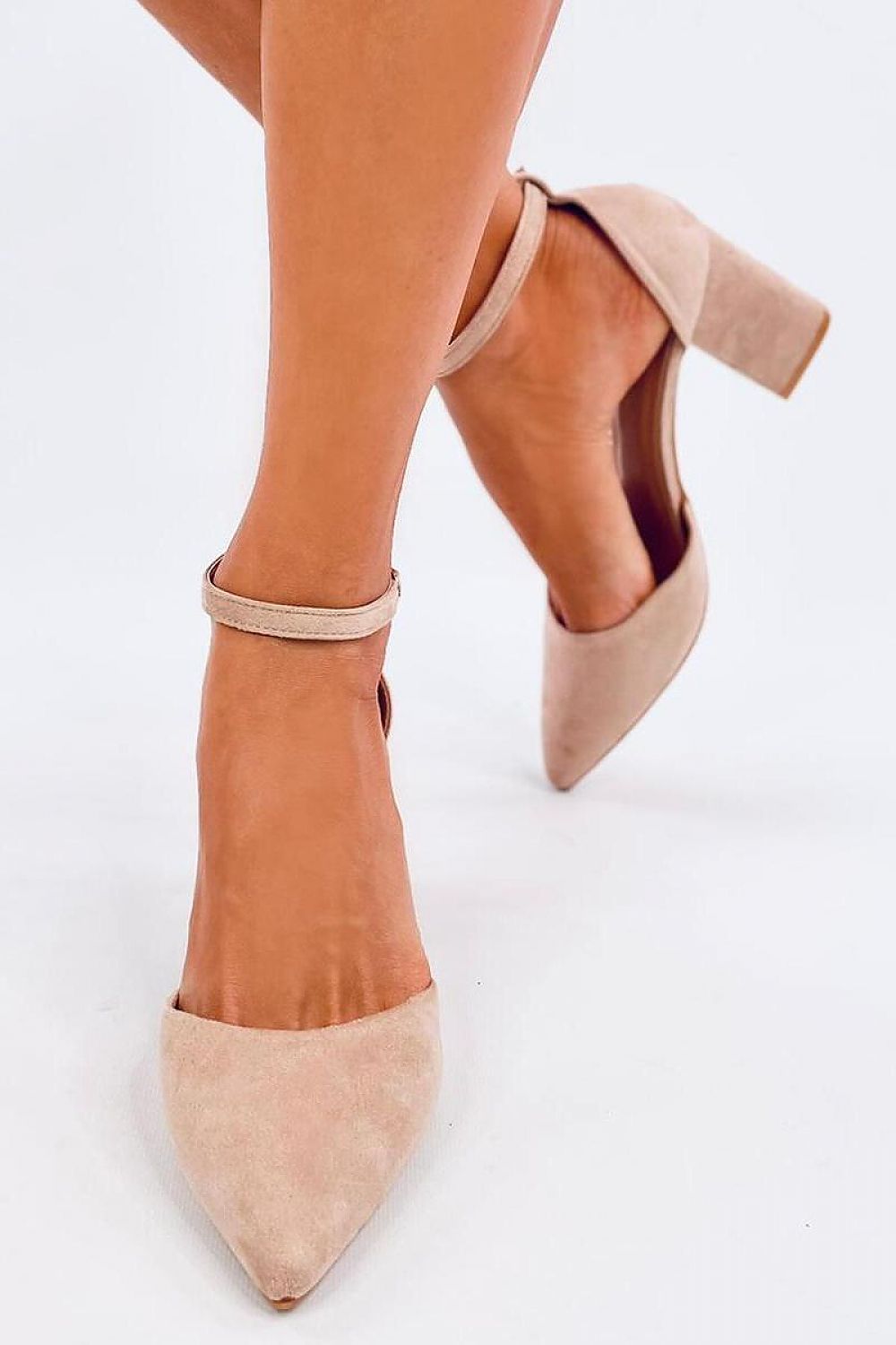 Women's stylish shoes with a heel Inello