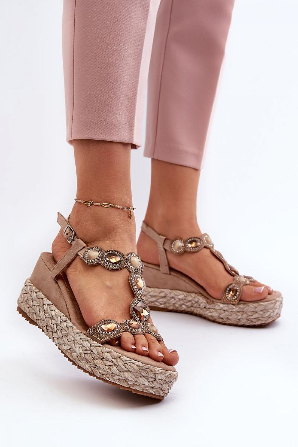 Women's sandals Step in style