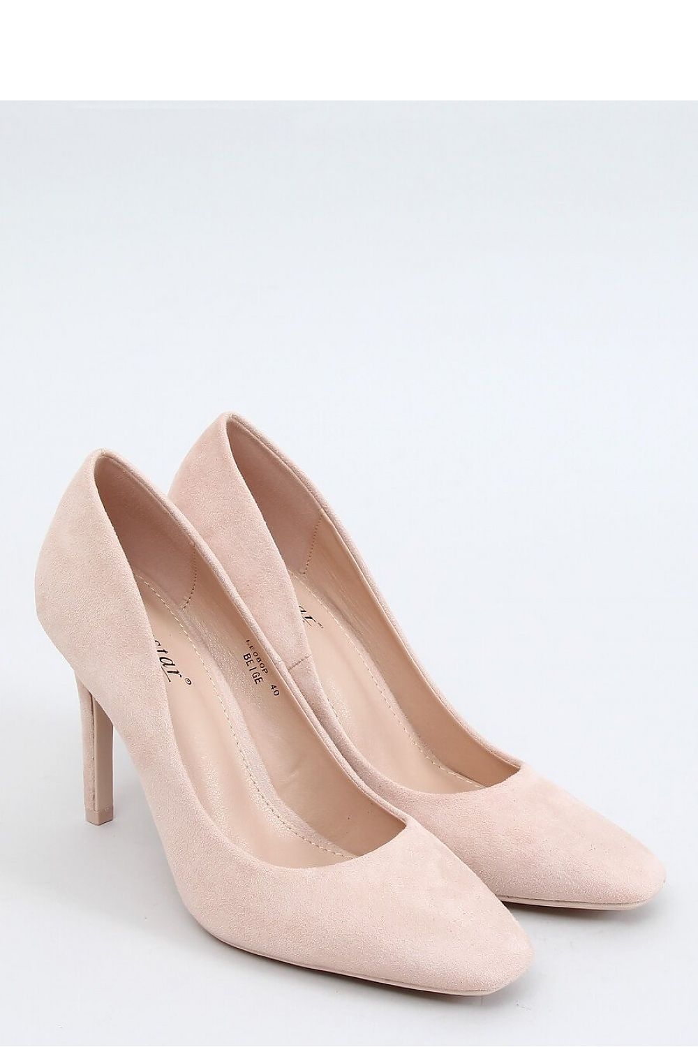 shoes with a heel Inello